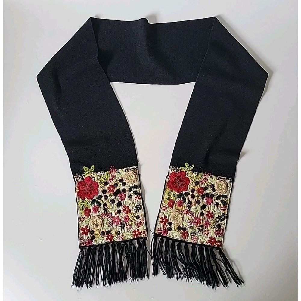 Vintage Wet Seal Fringed Scarf Black Knit Embroidered Flowers Beaded Chic Hippie - Picture 2 of 11